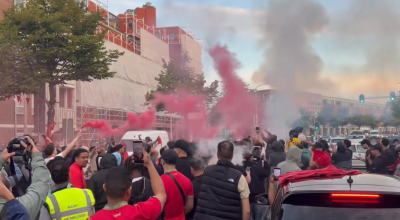 Torcedores do Marrocos comemoram em Haia após vitória contra a Holanda  • Reprodução/X