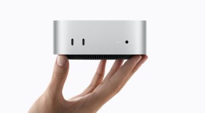 O novo Mac Studio ao lado de um monitor da empresa. (Imagem: Divulgação/Apple)